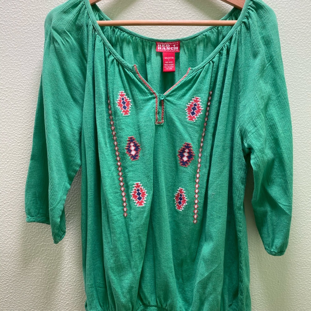 Green embroidered gathered hem cotton shirt